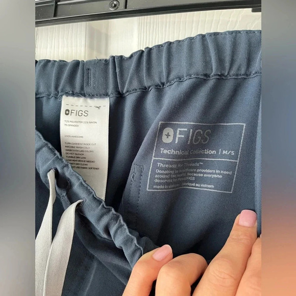 Figs Technical Collection Mens Small Scrub Pants Grey Straight Leg - Picture 3 of 4